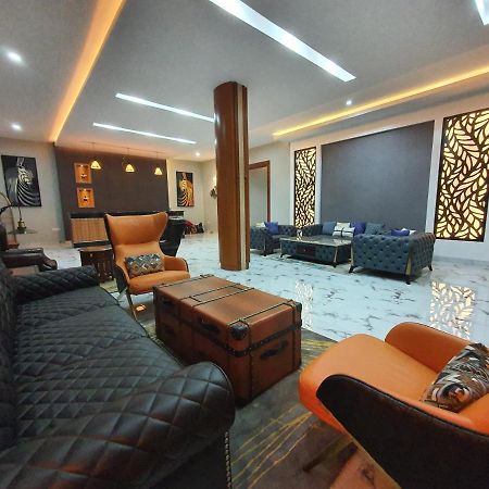 Silver Palm Hotel Αρούσα Εξωτερικό φωτογραφία