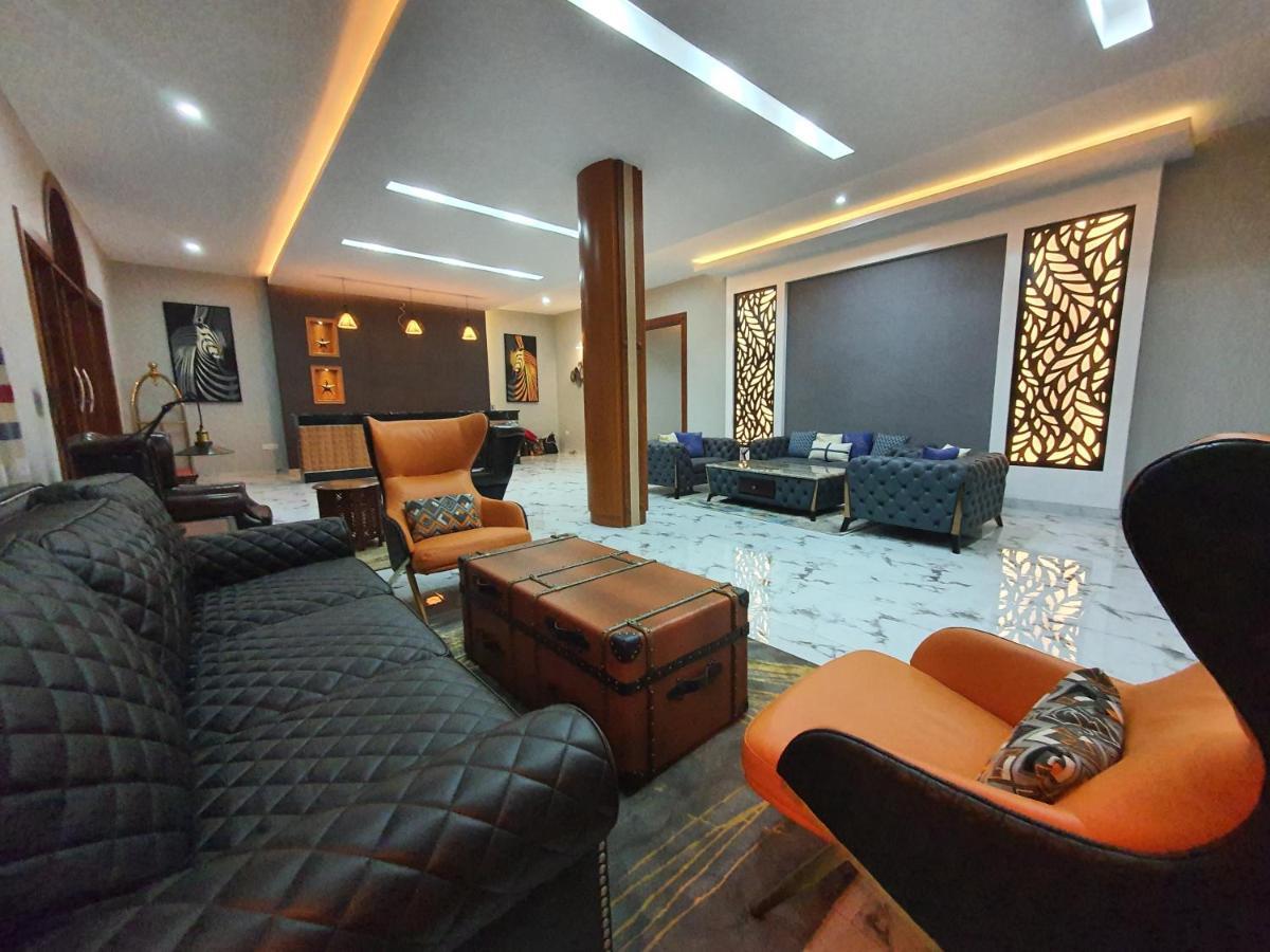 Silver Palm Hotel Αρούσα Εξωτερικό φωτογραφία