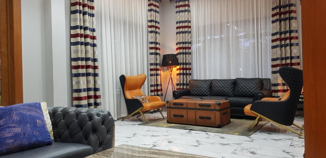 Silver Palm Hotel Αρούσα Εξωτερικό φωτογραφία