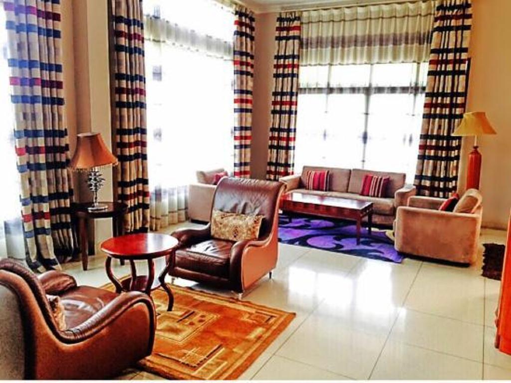 Silver Palm Hotel Αρούσα Δωμάτιο φωτογραφία